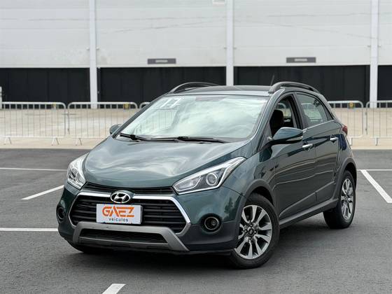 HYUNDAI HB20X 1.6 16V PREMIUM FLEX 4P AUTOMÁTICO HYUNDAI HB20X 1.6 16V PREMIUM FLEX 4P AUTOMÁTICO